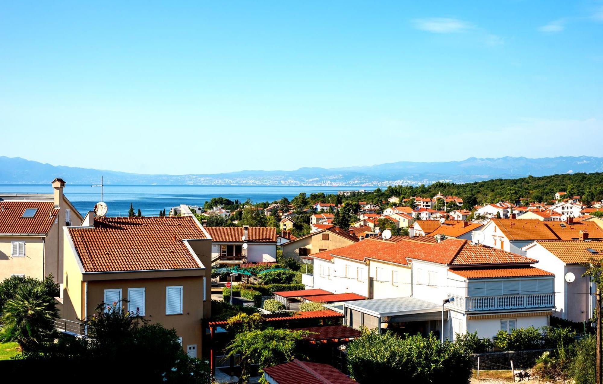 Apartments Kvarner Malinska Exteriör bild