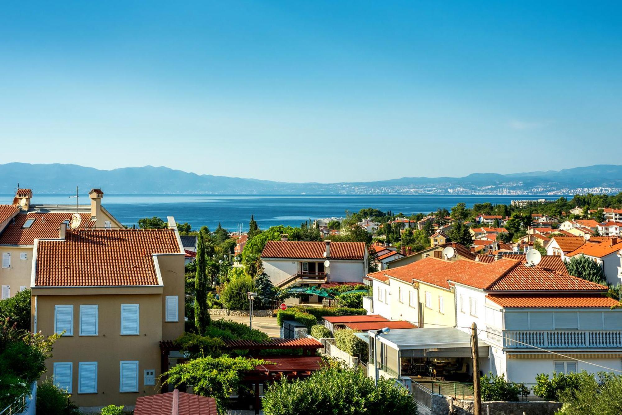Apartments Kvarner Malinska Exteriör bild